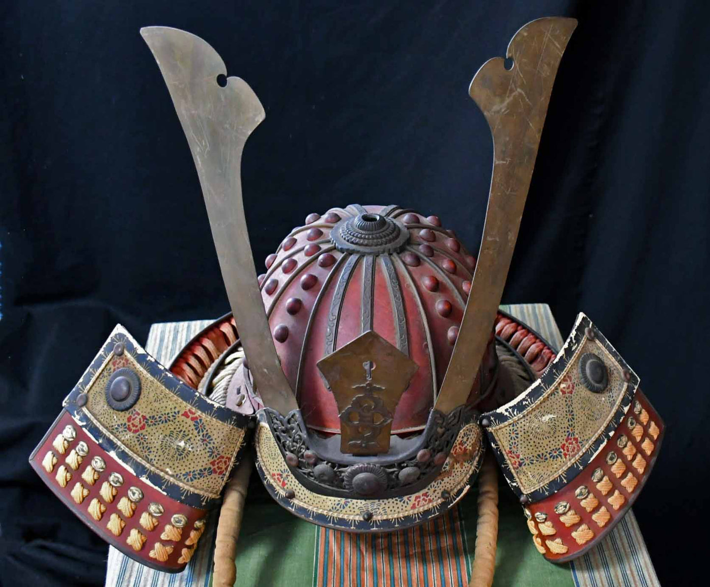 金小礼沢潟威二枚胴具足 甲冑 江戸時代 ARMOR Edo Period 品番:MB024