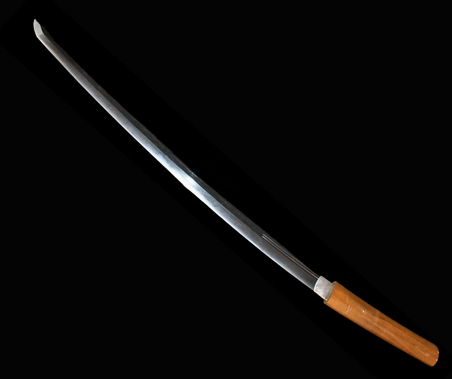 刀　無銘　（相州綱広　三代）倉敷刀剣美術館鑑定書 Katana  No signature　（Sousyu Tsunahiro　three generations）  ［Kurashiki］　品番：ＭＢ０７１
