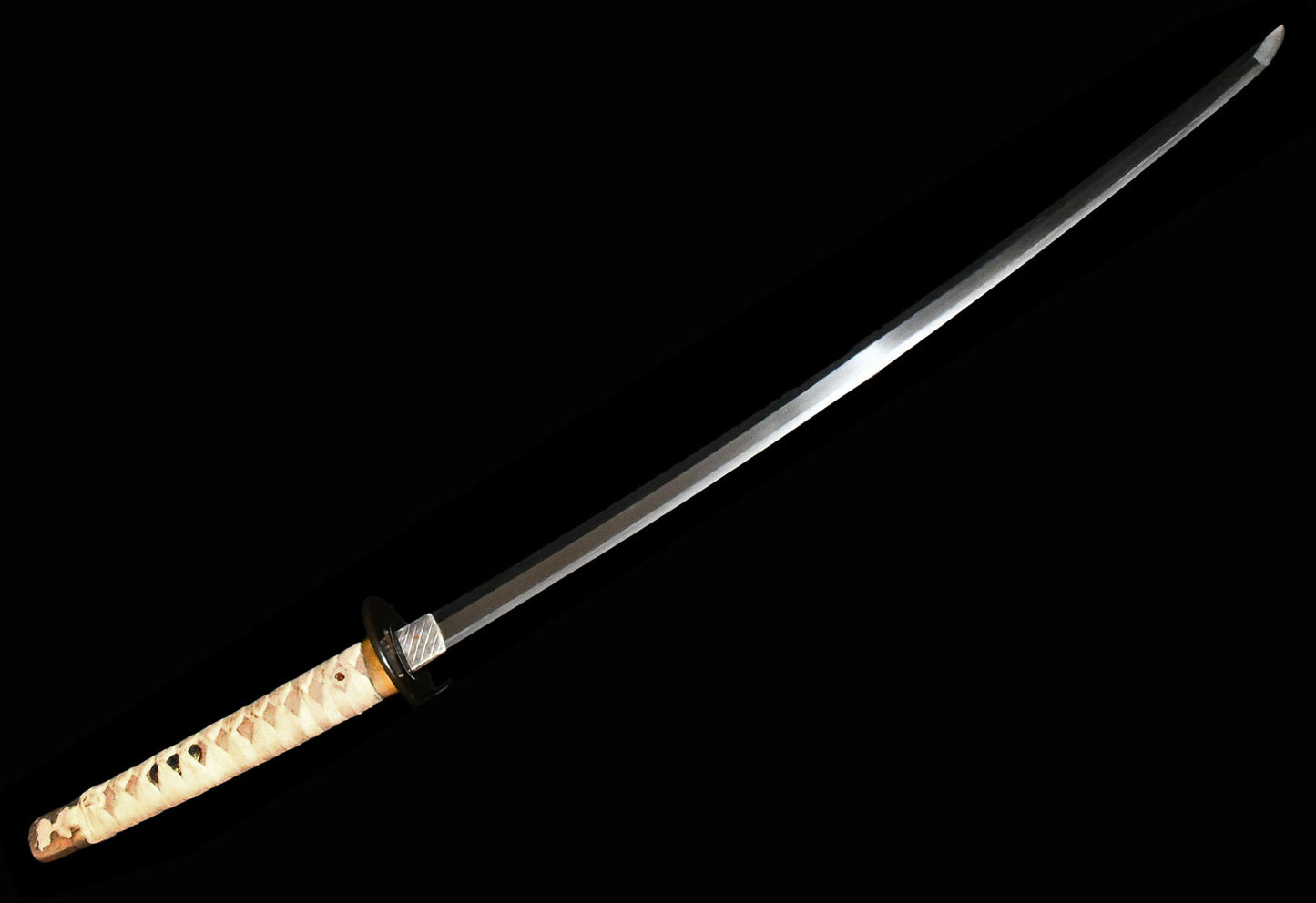 新藤源義国（陸奥・新刀）　特別保存刀剣鑑定書 Wakizashi Shintou Minamoto Yoshikuni　(Mutsu・Shintou) ［NBTHK：Tokubetsu Hozon］　品番：ＷＡ０３０
