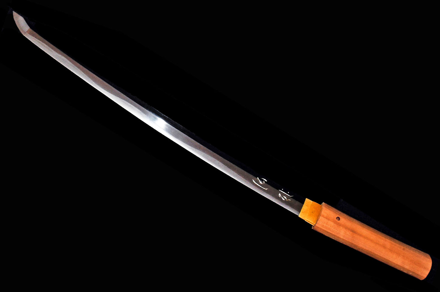 肥後守国康　彫入　特別保存刀剣鑑定書　 Wakizashi（Higono-kami Kuniyasu）［NBTHK：Tokubetsu Hozon］　　　品番：ＷＡ０１４